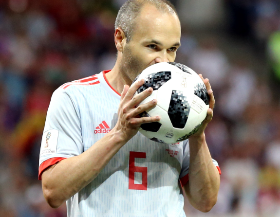 Wann hat Iniesta seine Karriere beendet?